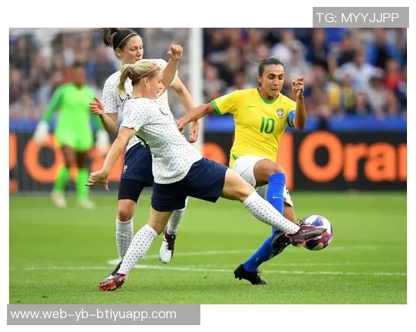 赫内斯直言女足亏损严重同工同酬的提法让人哭笑不得